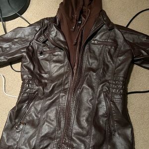Women’s leather jacket